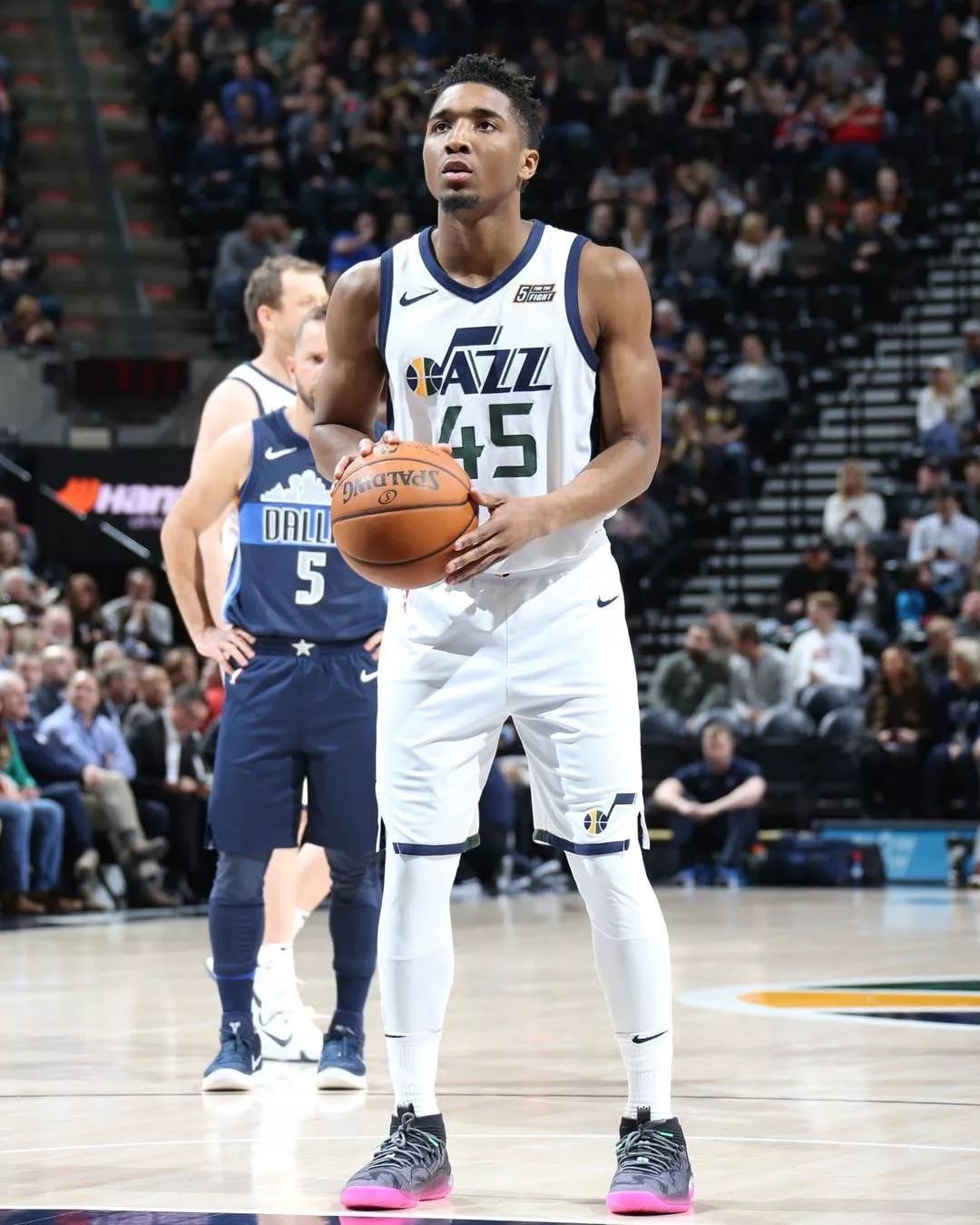 弃主力对拼 弃主力对拼